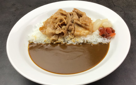 肉カレージャンキー_スタミナカレー並盛.jpg